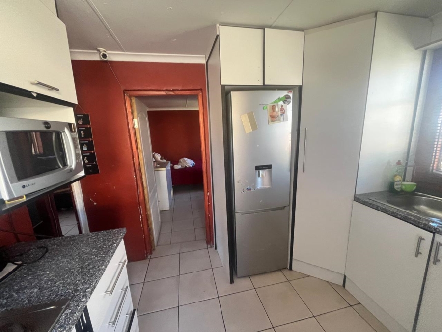 2 Bedroom Property for Sale in Kwazakhele Eastern Cape